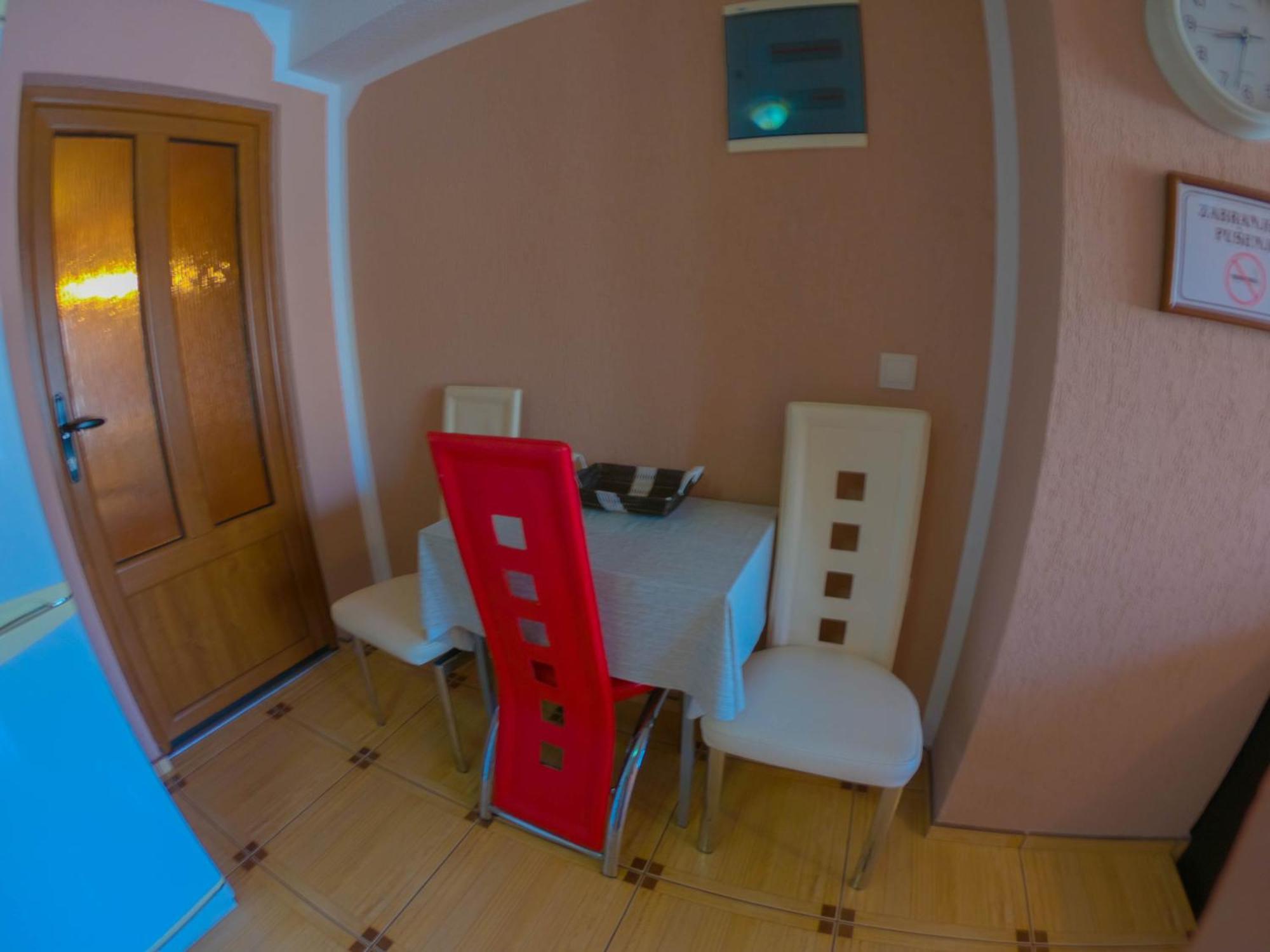 טיווט Porto Del Sole Apartments מראה חיצוני תמונה