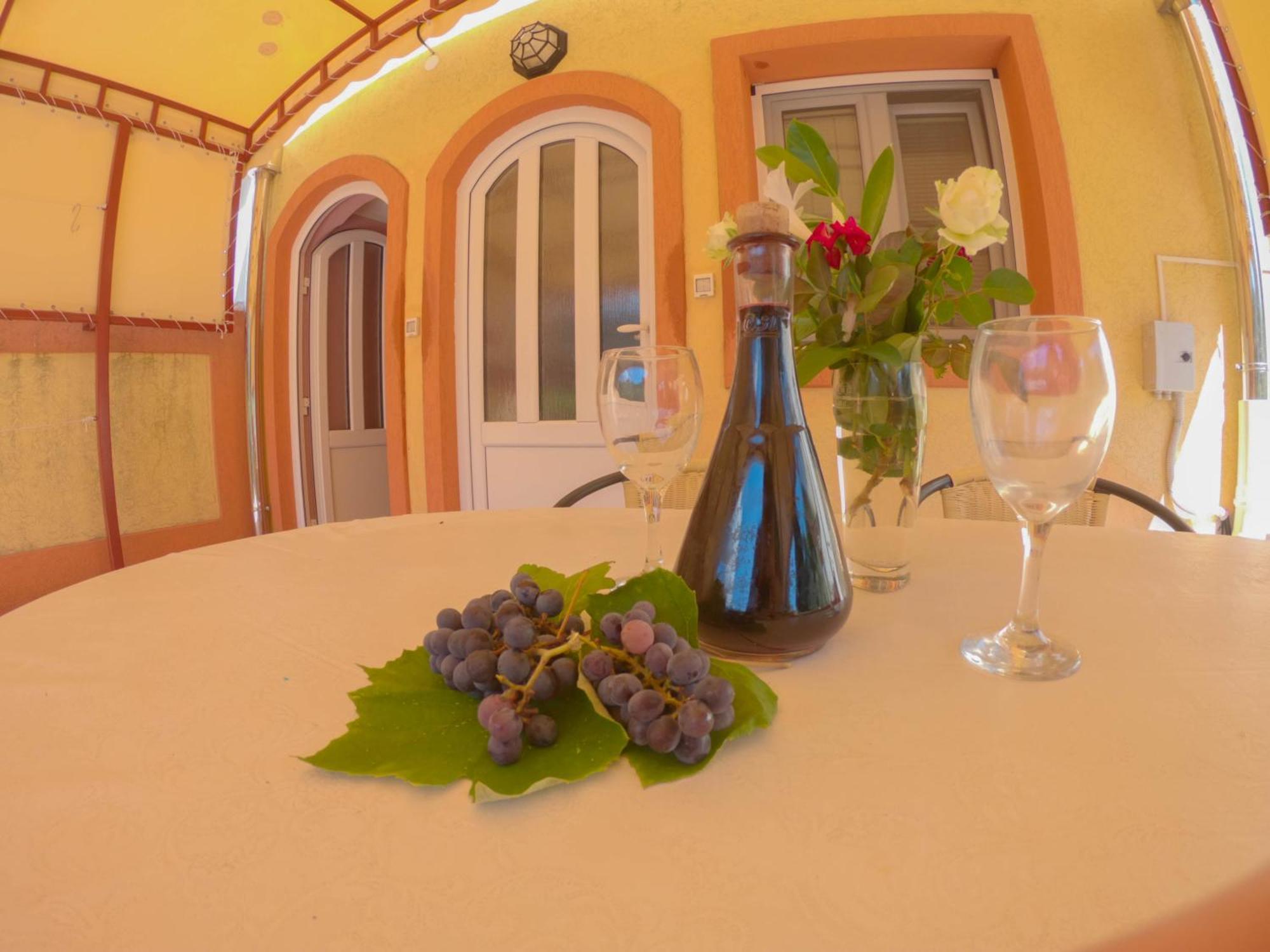 טיווט Porto Del Sole Apartments מראה חיצוני תמונה
